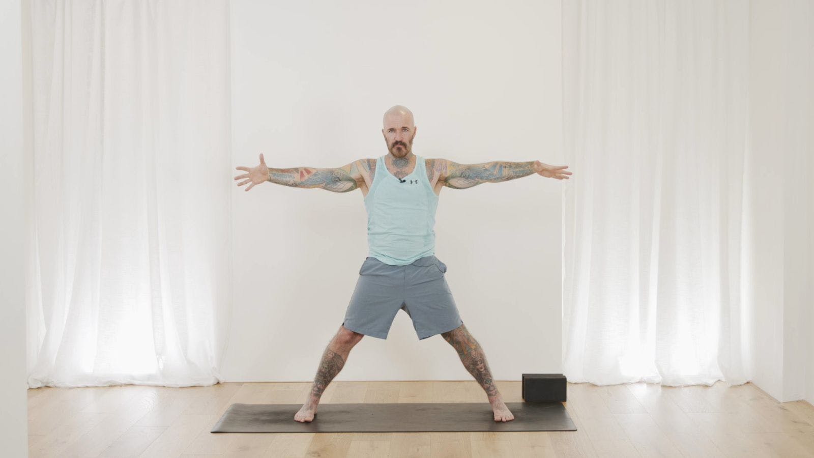 Yoga Foundations - Find Your Feet with Ari Levanael
