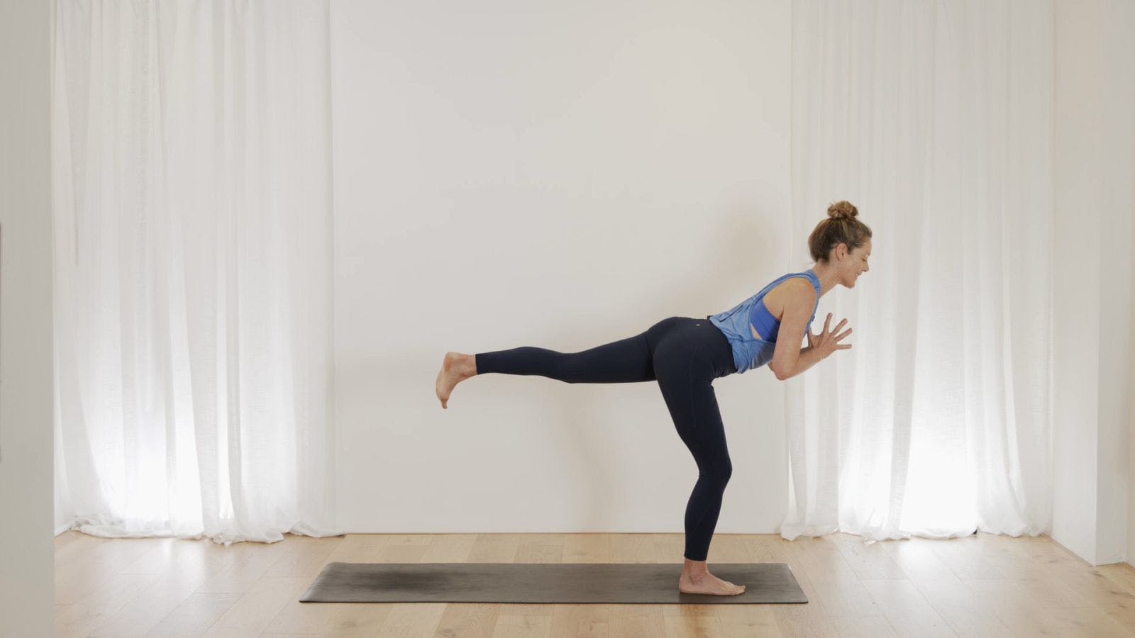 Short & Sweet Flow For Strength & Balance with Vanessa Mitchell